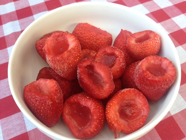 jello-strawberries