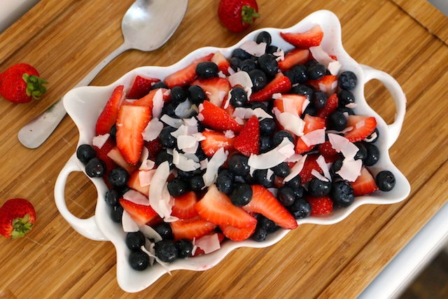 blueberry-strawberry-fruit-salad-2