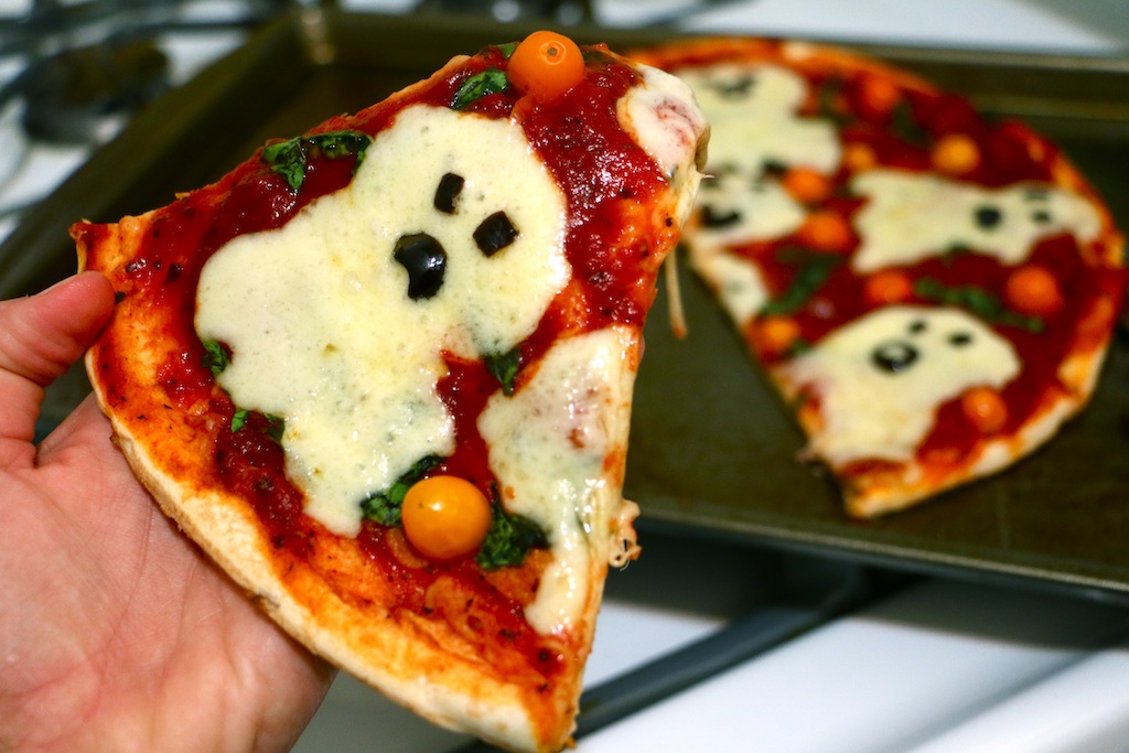 ghost-pizza-up-close