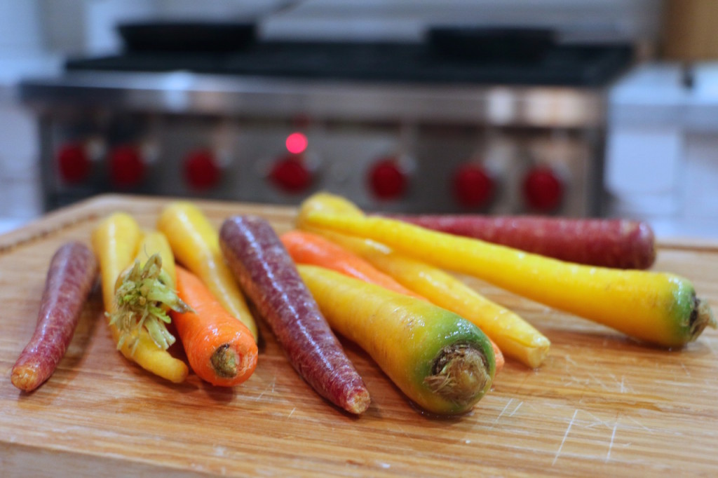 tri-color-carrots