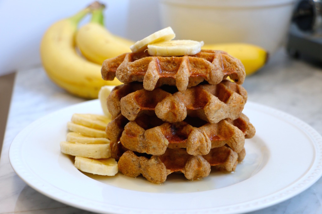 healthy-whole-grain-banana-waffles
