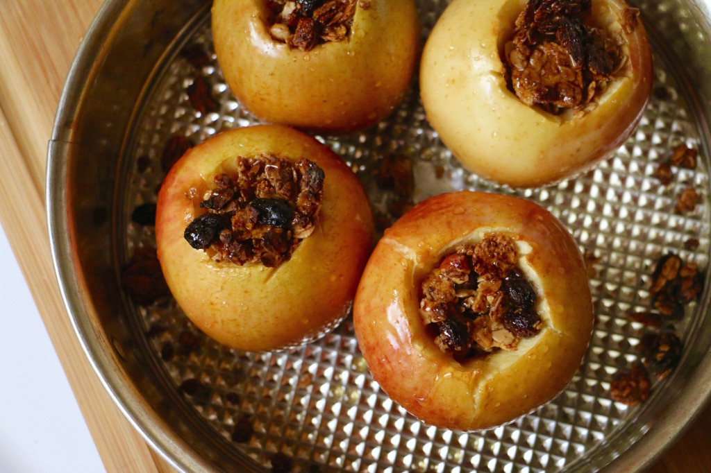 Baked Apples with Honey
