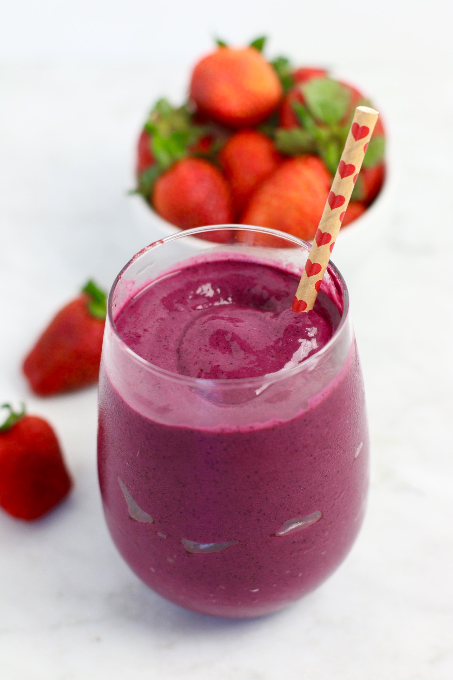 Beet and Strawberry Smoothie
